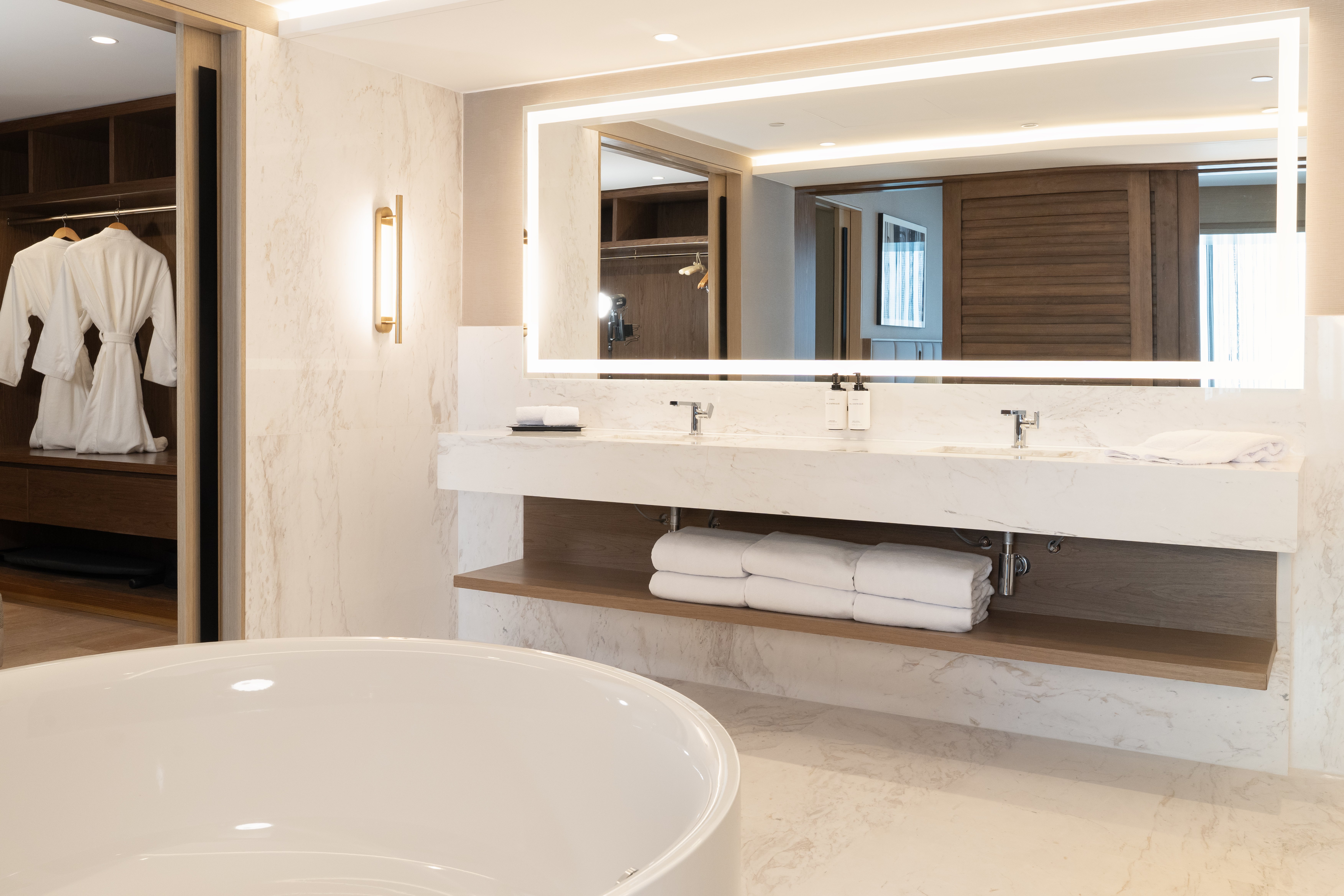 InterContinental Hotels REAL LIMA MIRAFLORES 68/69