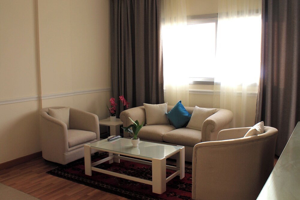 Hotel Mediterranee Beyrouth 60/80