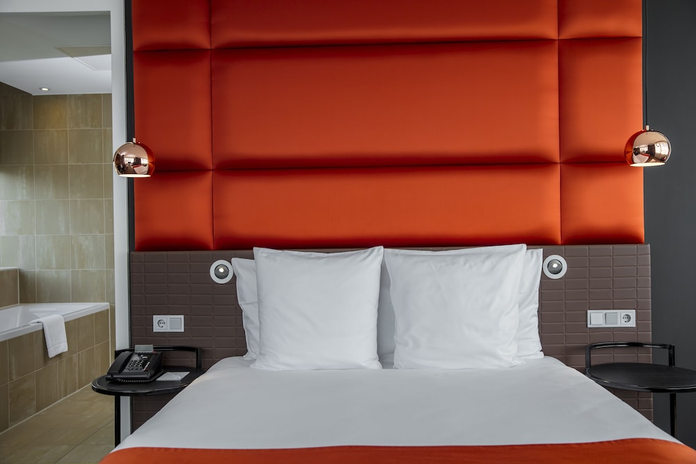 Holiday Inn Amsterdam Arena Towers 14/80