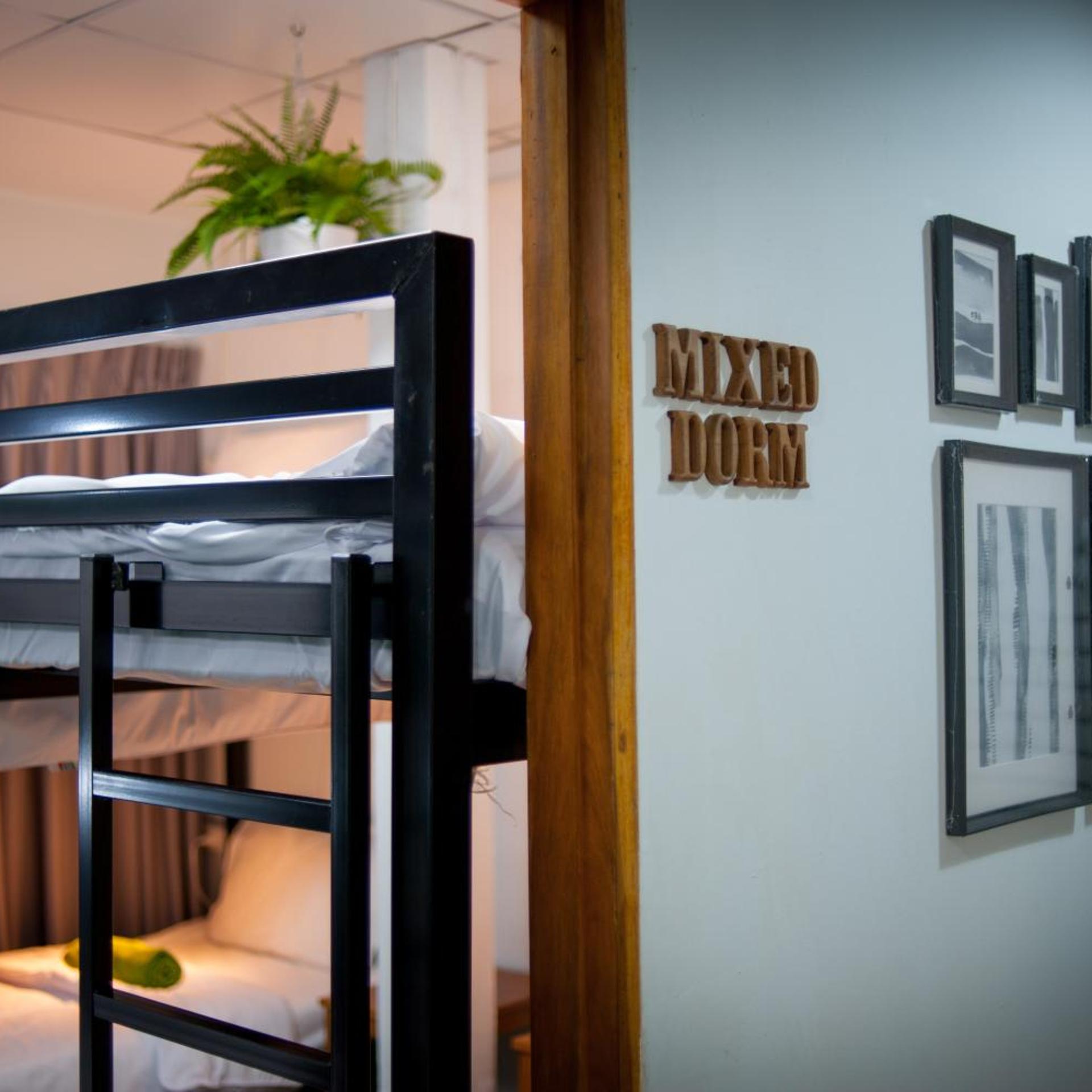 Victory Park Hostel 14/93