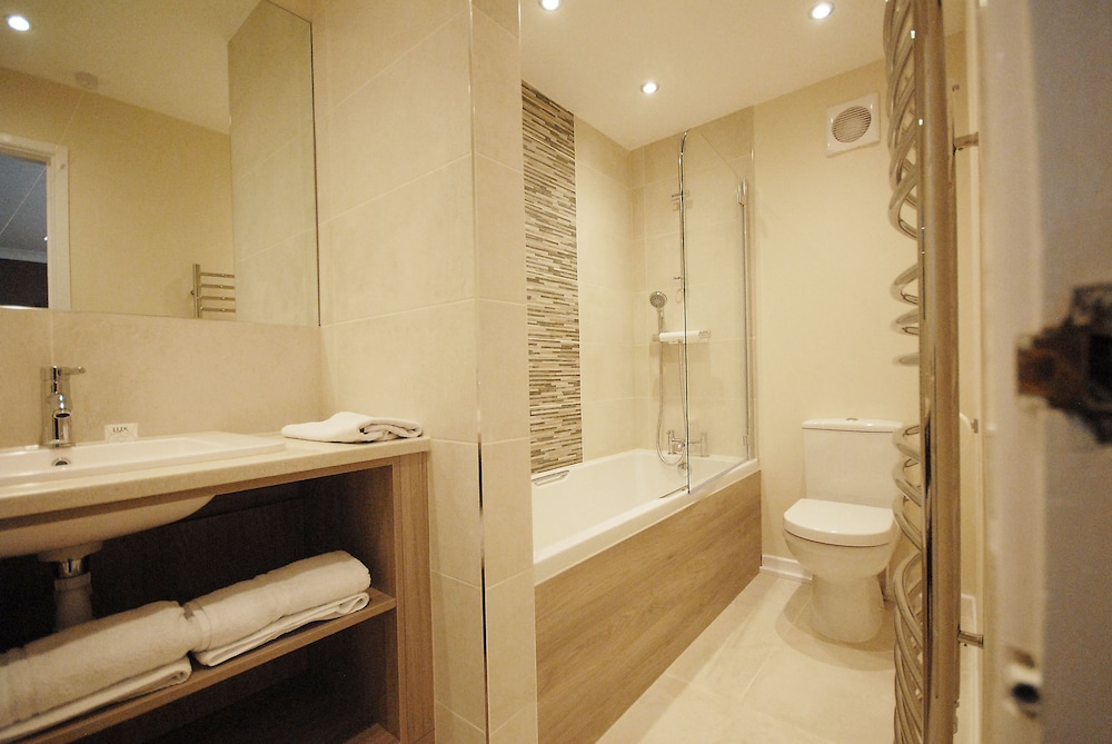 Marlborough House Hotel 45/50