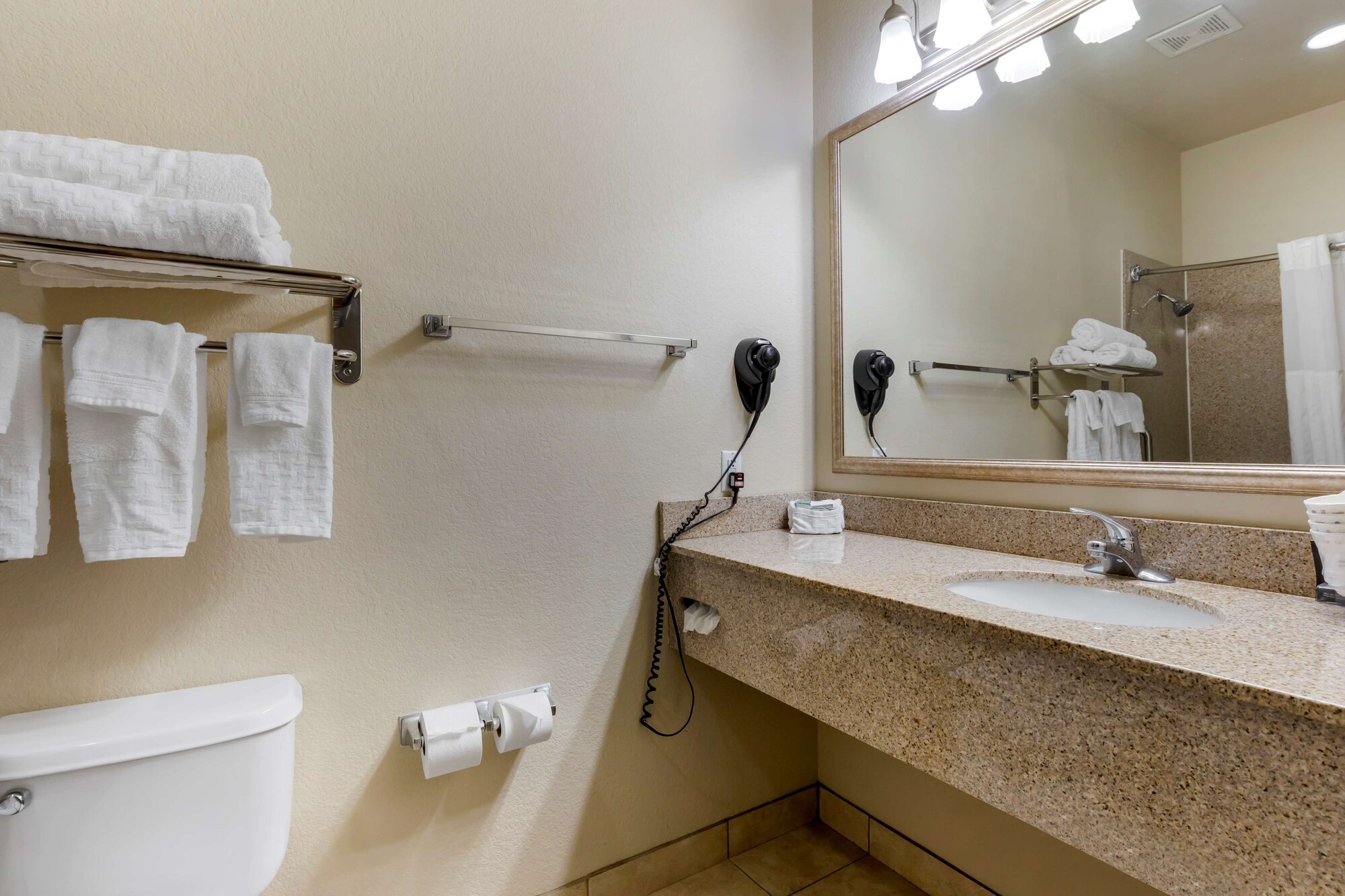 جناح بسرير كينج، Best Western La Grange Inn & Suites 3/3