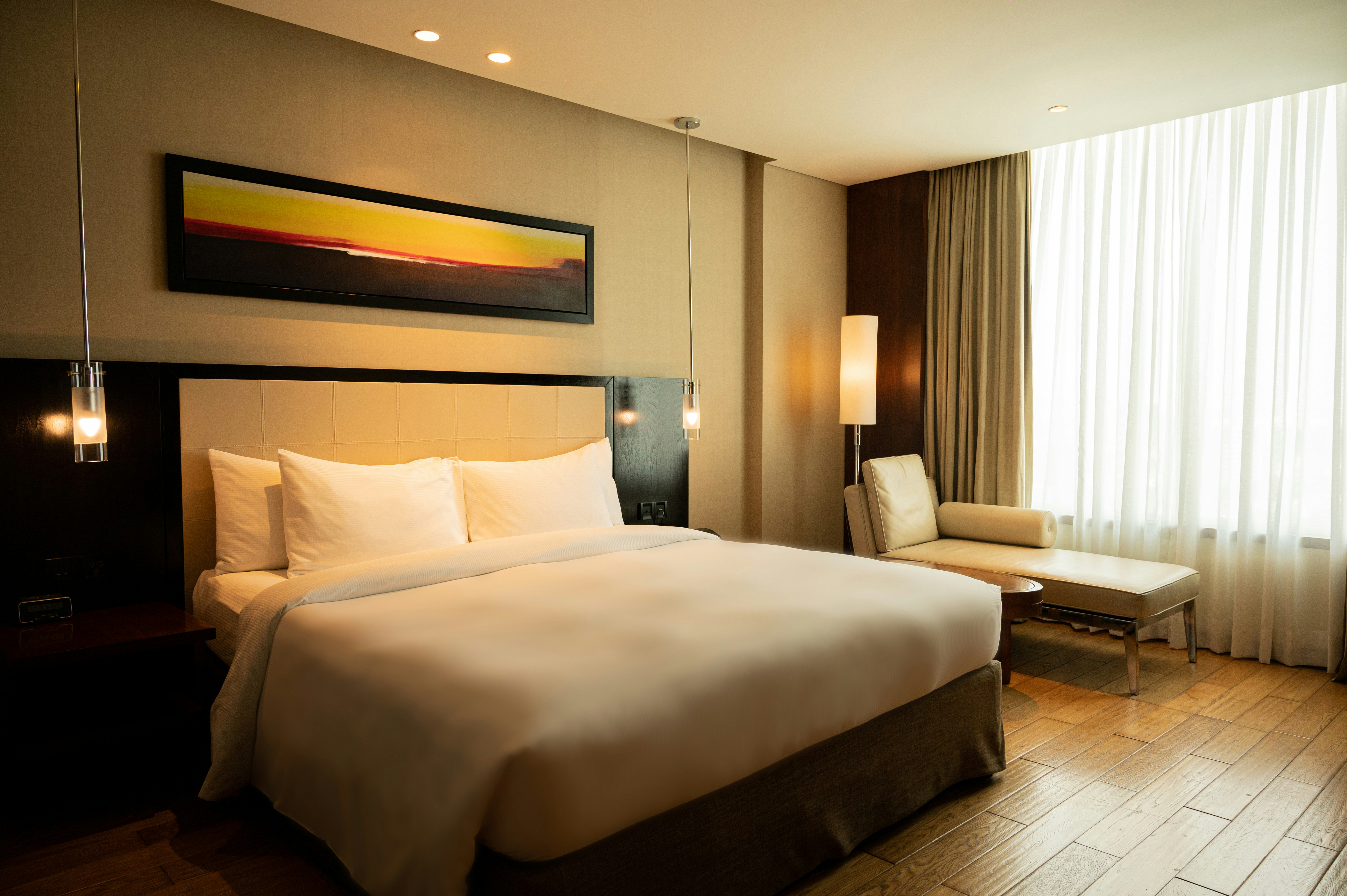 Executive, King Bed