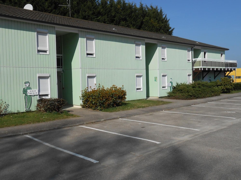 Fasthotel Limoges 25/32