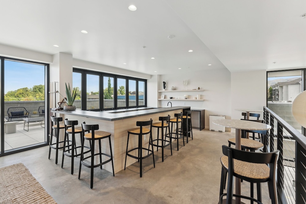 Placemakr Salt Lake City Downtown, Apartments by Hilton 34/50