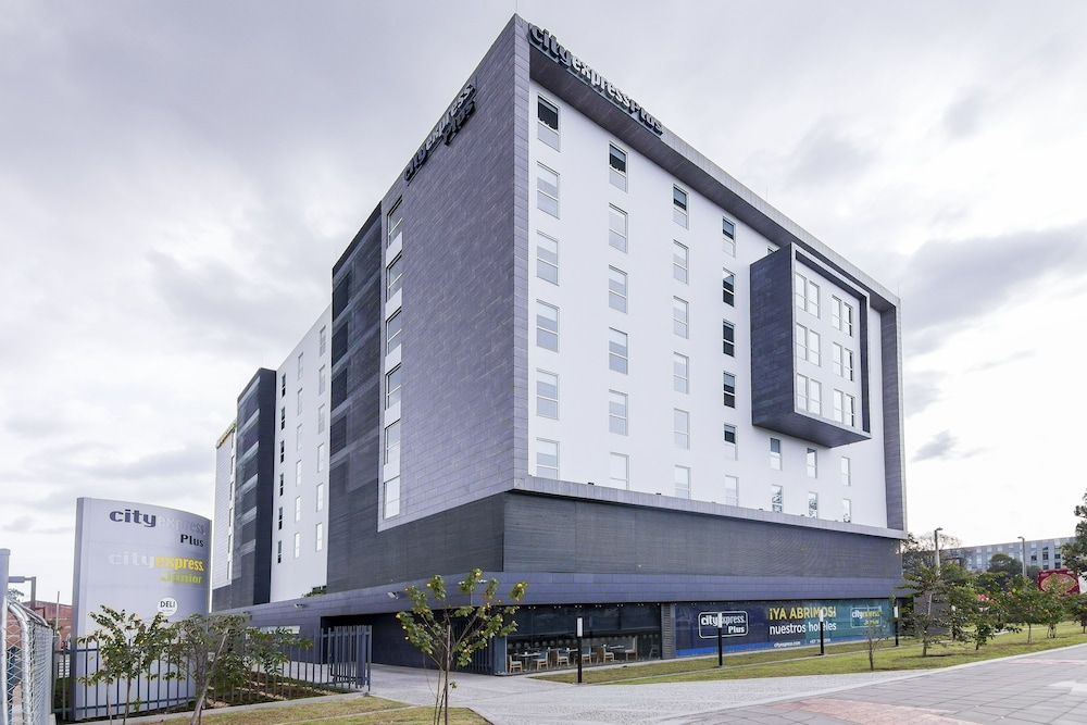 City Express Plus by Marriott Bogota Aeropuerto in BOGOTA