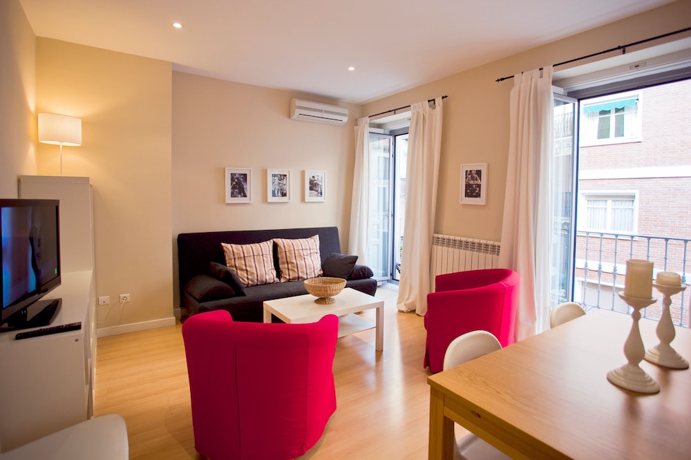 MADRID CENTRAL SUITES 22/26