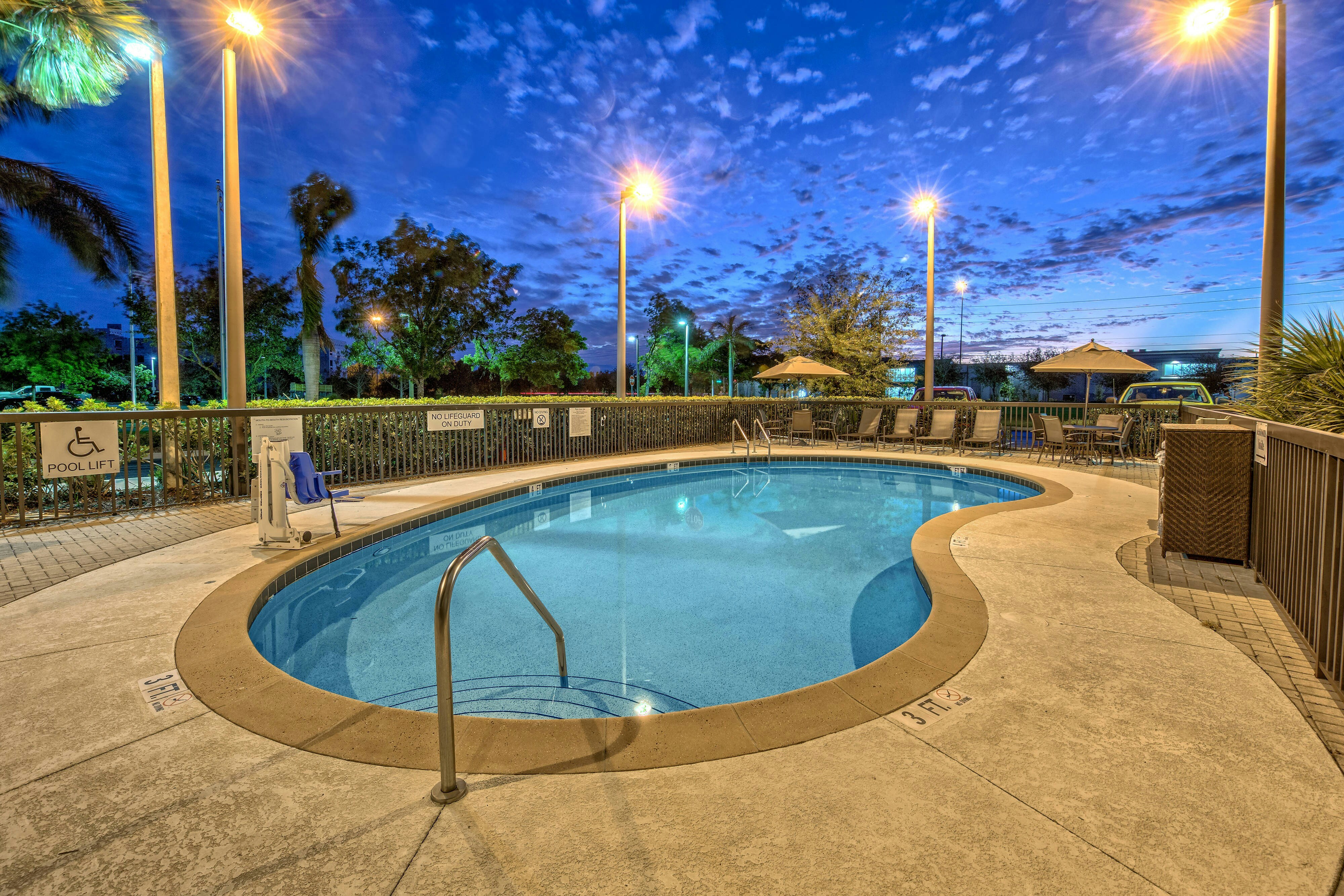 Fairfield Inn Suites By Marriott Naples 9/18