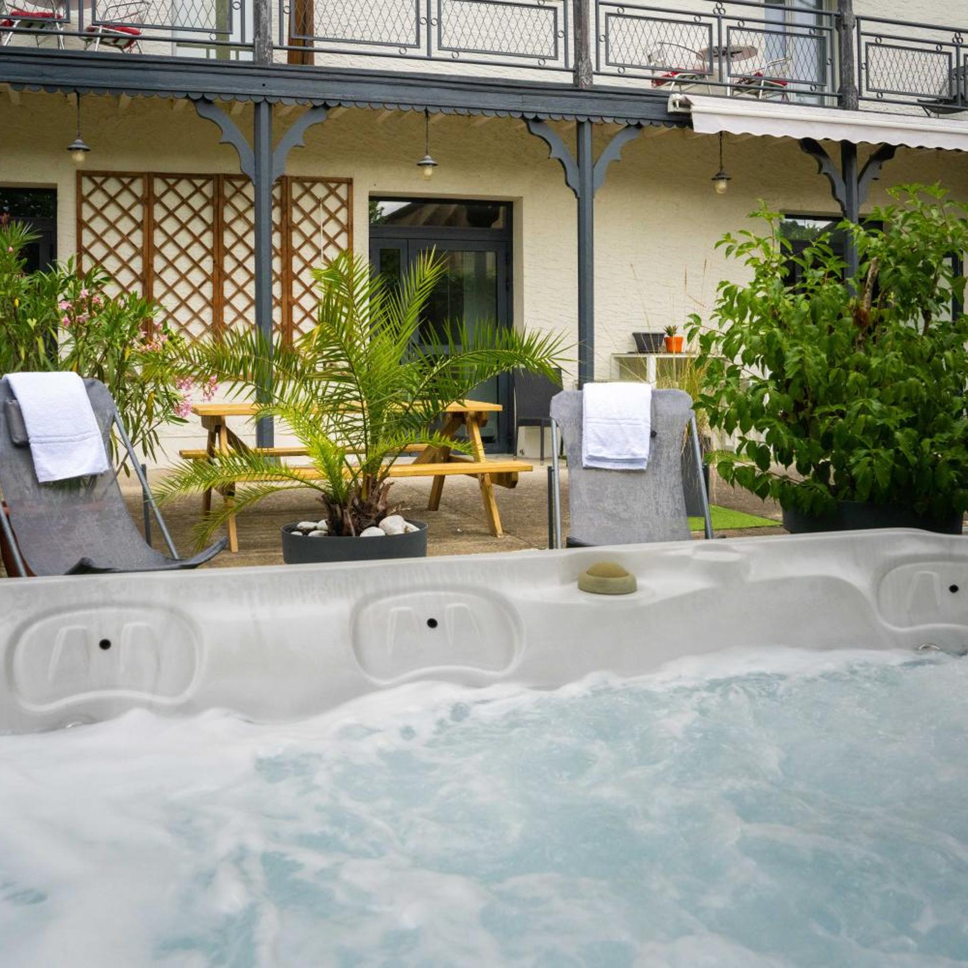 HOTEL LE LOFT 24/50