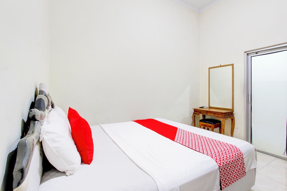 Hotel O Jalan Malioboro Near Stasiun Tugu Yogyakarta Formerly Hotel Baru 31/45