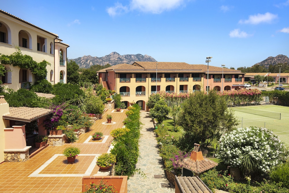 Club Hotel Torre Moresca in OROSEI