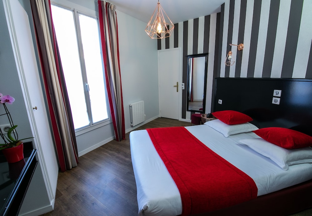 ROOM, DOUBLE BED, WITH EXTRA BED