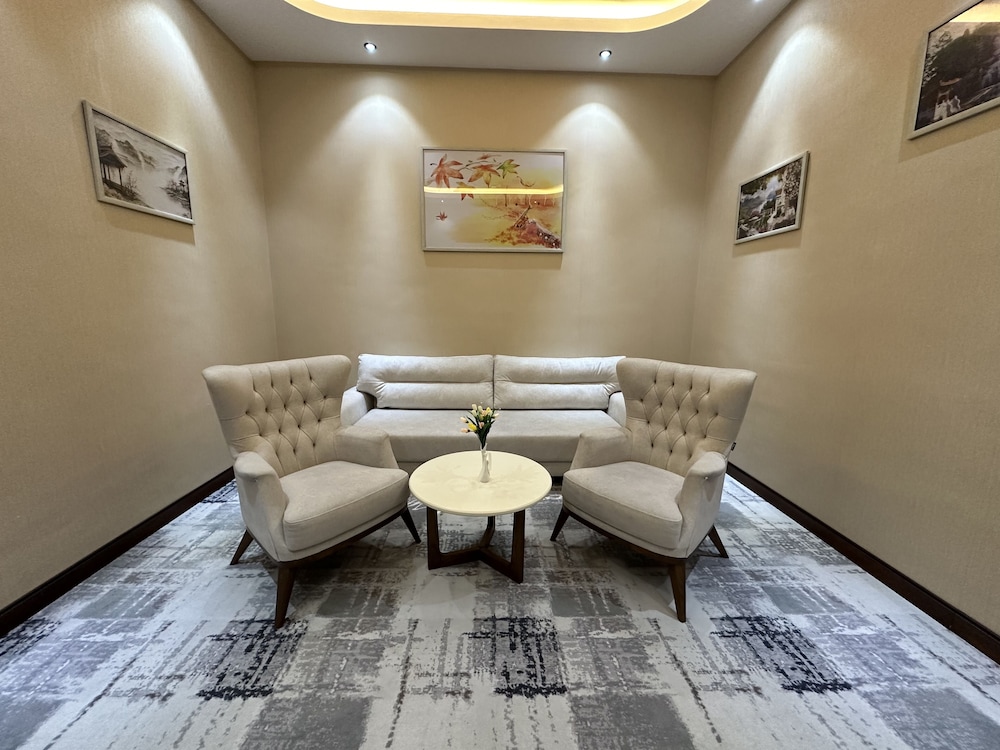 Green Park Hotel 43/67
