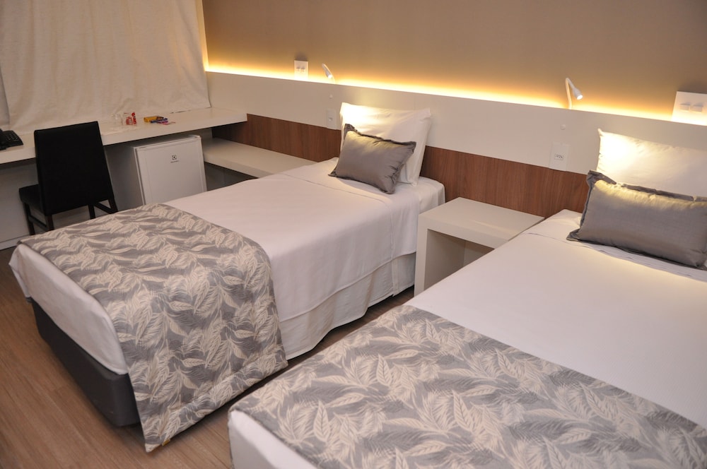Alegro Hotel By Taua 18/55