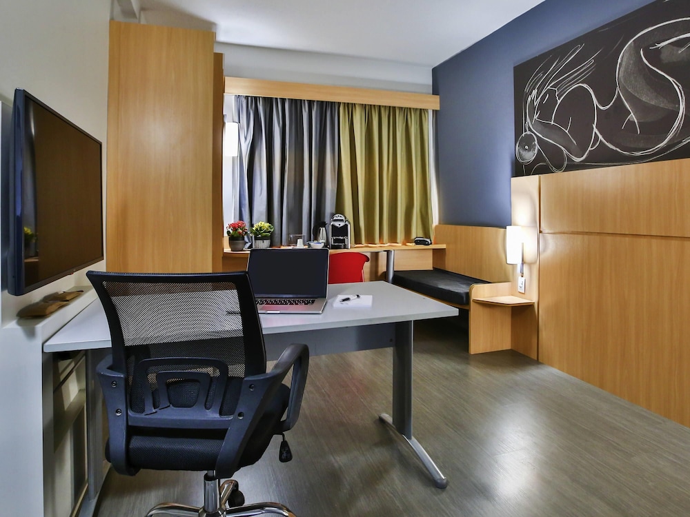 Ibis Goiania 57/64