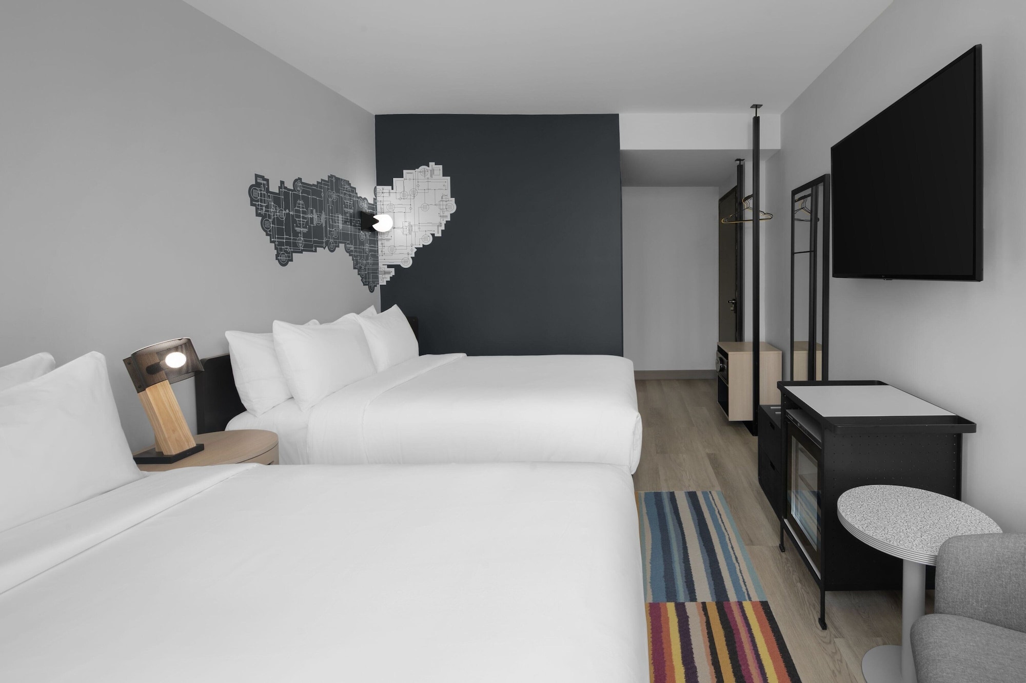 Aloft, 2 Queen Beds