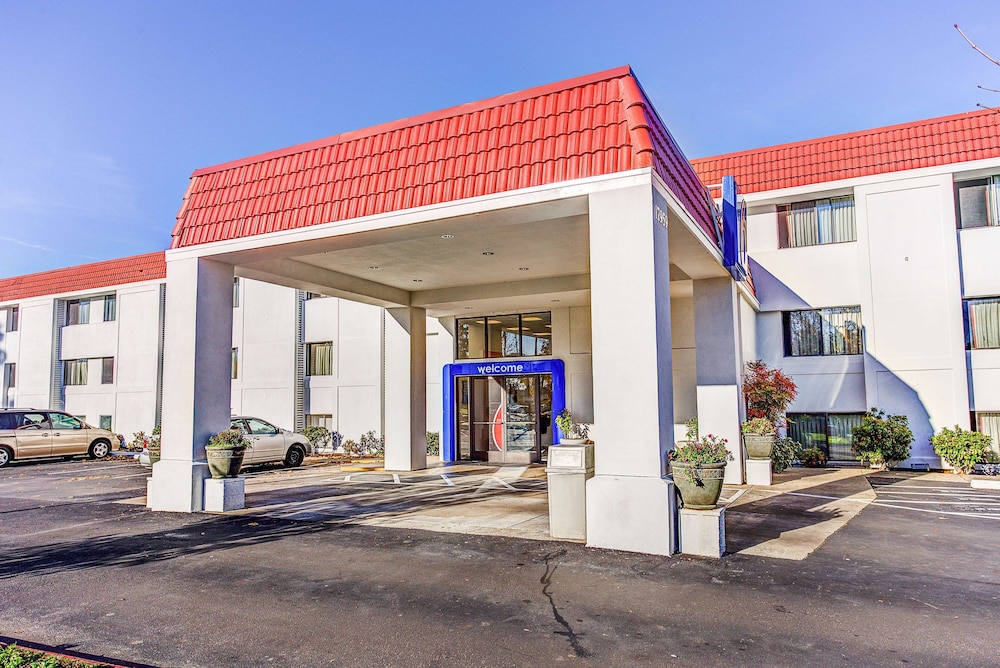 Motel6 Portland, OR - Tigard West 43/49