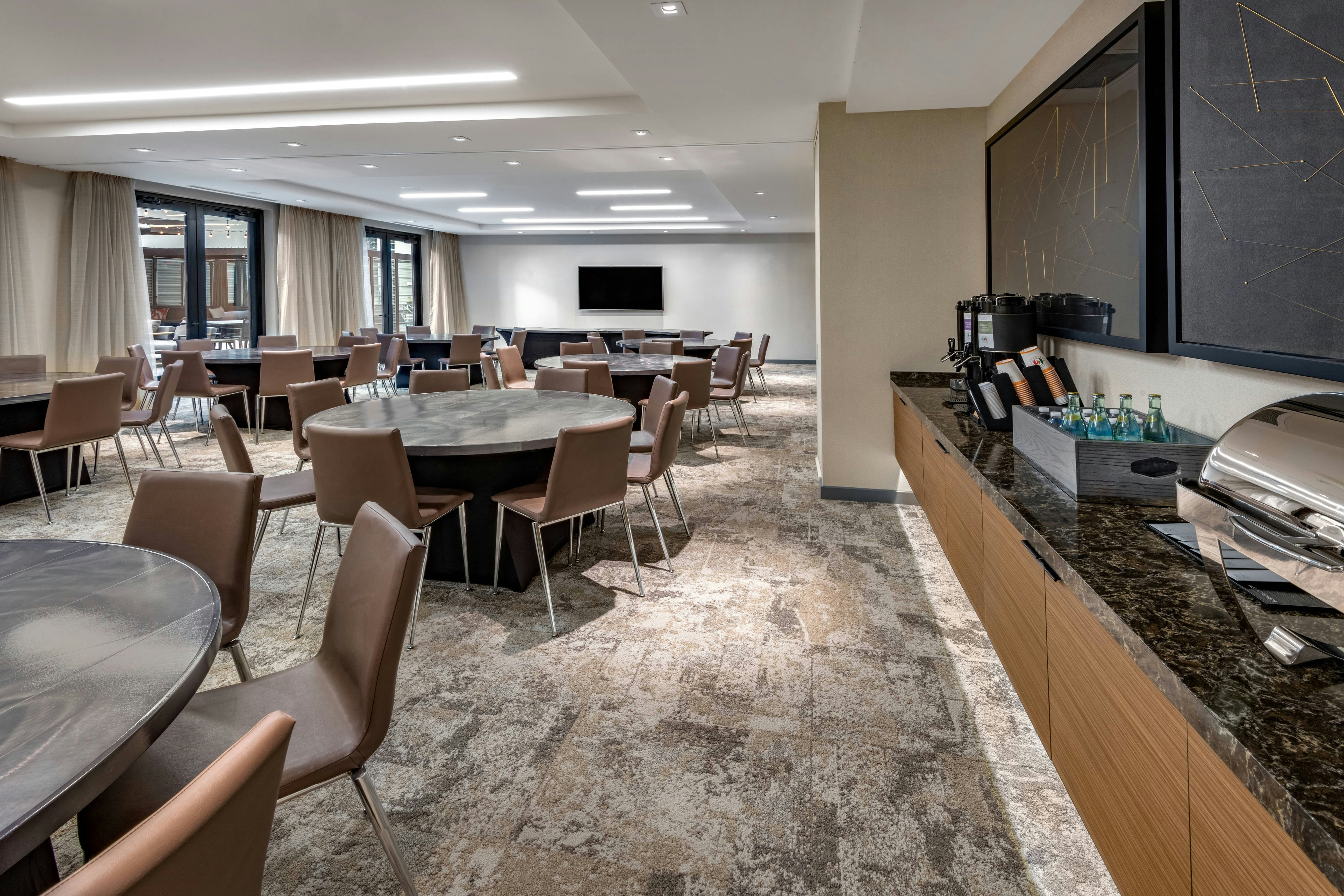 AC Hotel by Marriott Atlanta Midtown 33/40