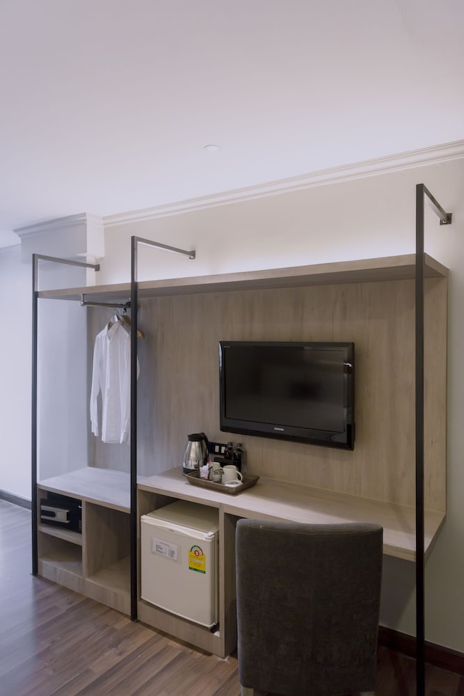 Maxim S Inn 17/64