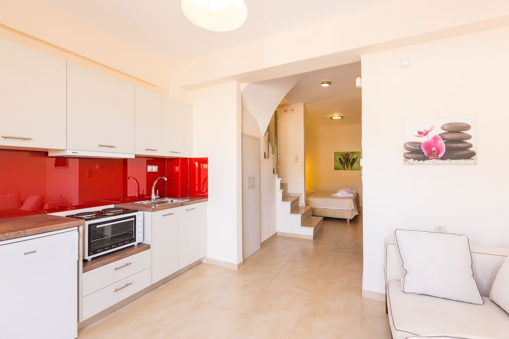 Pantheon Villas 52/78
