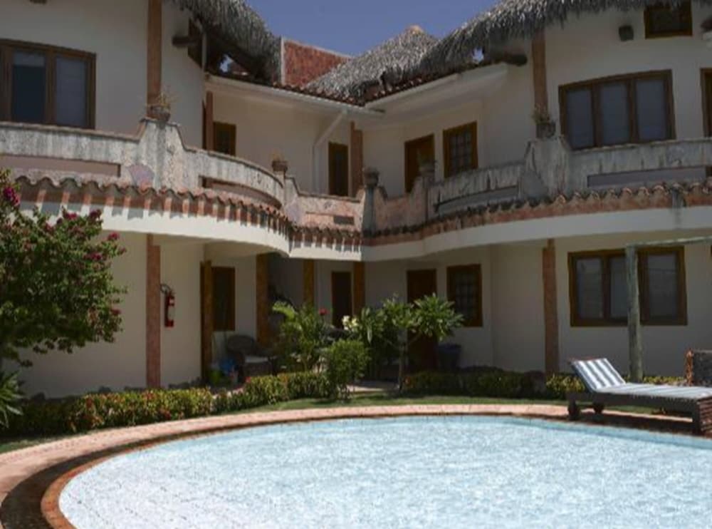 Hotel Il Nuraghe 10/70