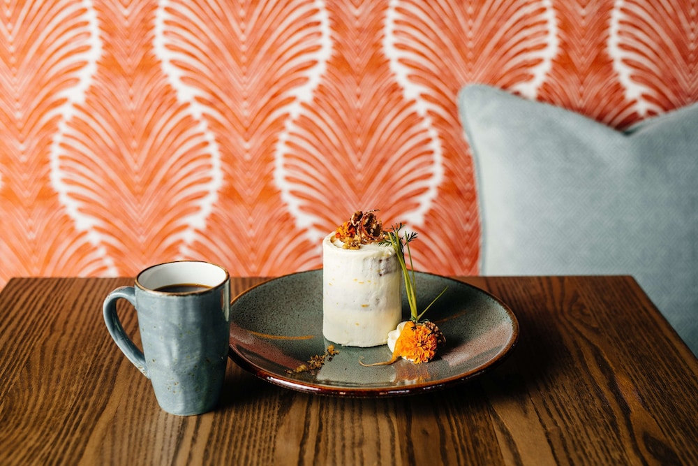The Terrace Hotel Lakeland, Tapestry Collection by Hilton 17/71
