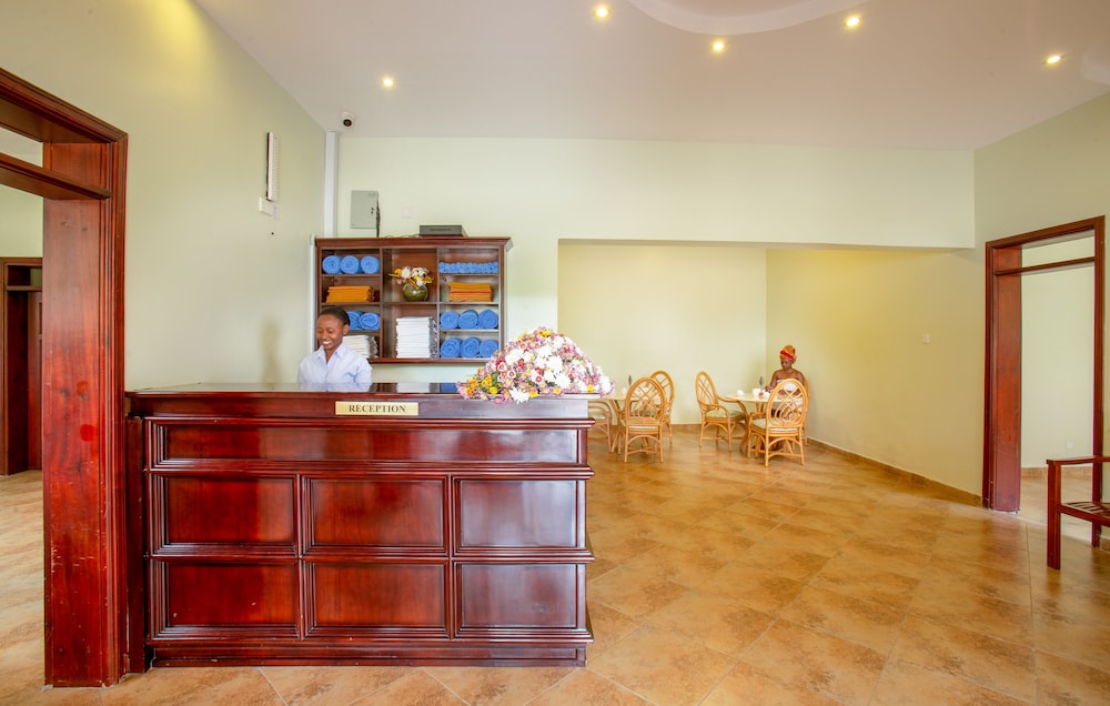 NYAIKA HOTEL FORTPORTAL 12/48