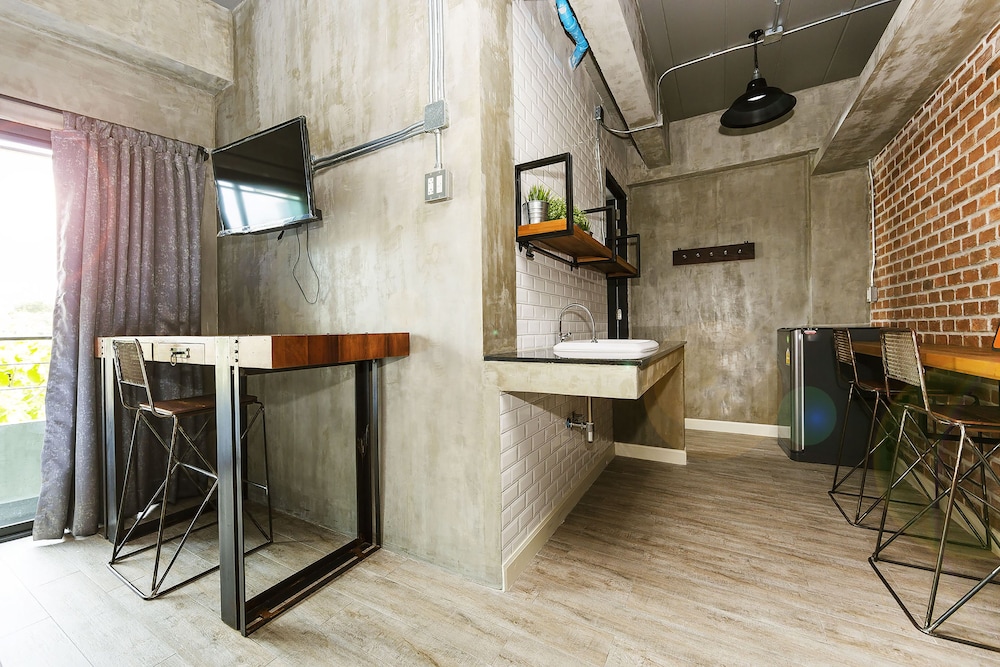 Rent V38 71/90