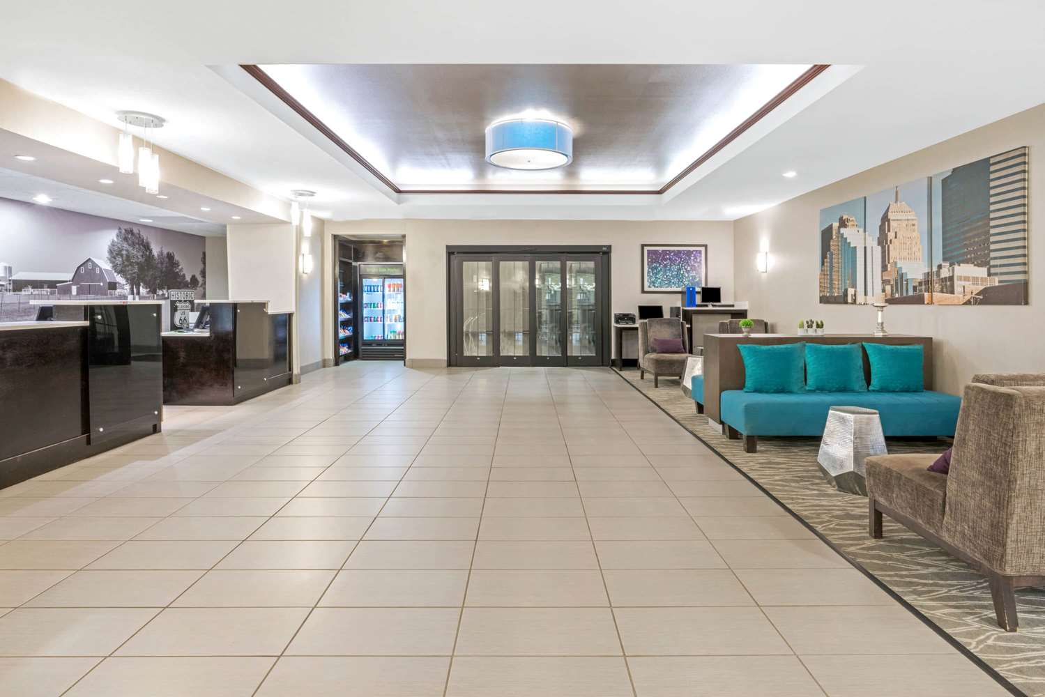 La Quinta Inn & Suites by Wyndham Oklahoma City -Yukon 3/22