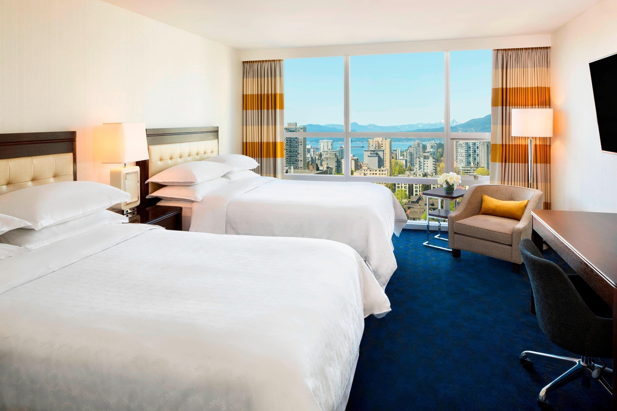 Room at SHERATON VANCOUVER WALL CENTRE, VANCOUVER - BRITISH COLUMBIA