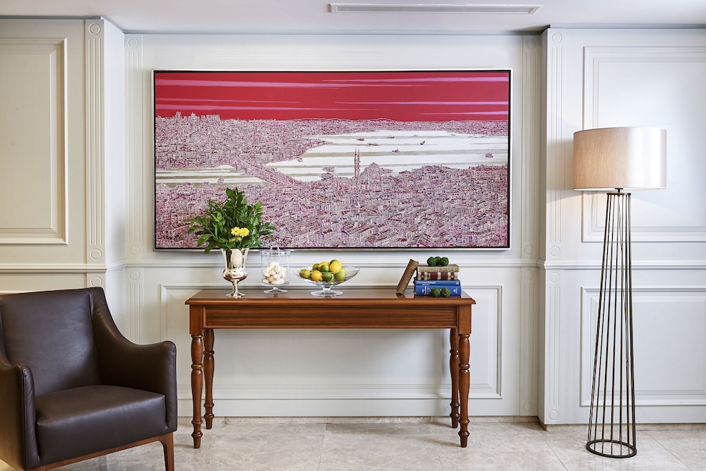Renata Boutique Hotel 4/41