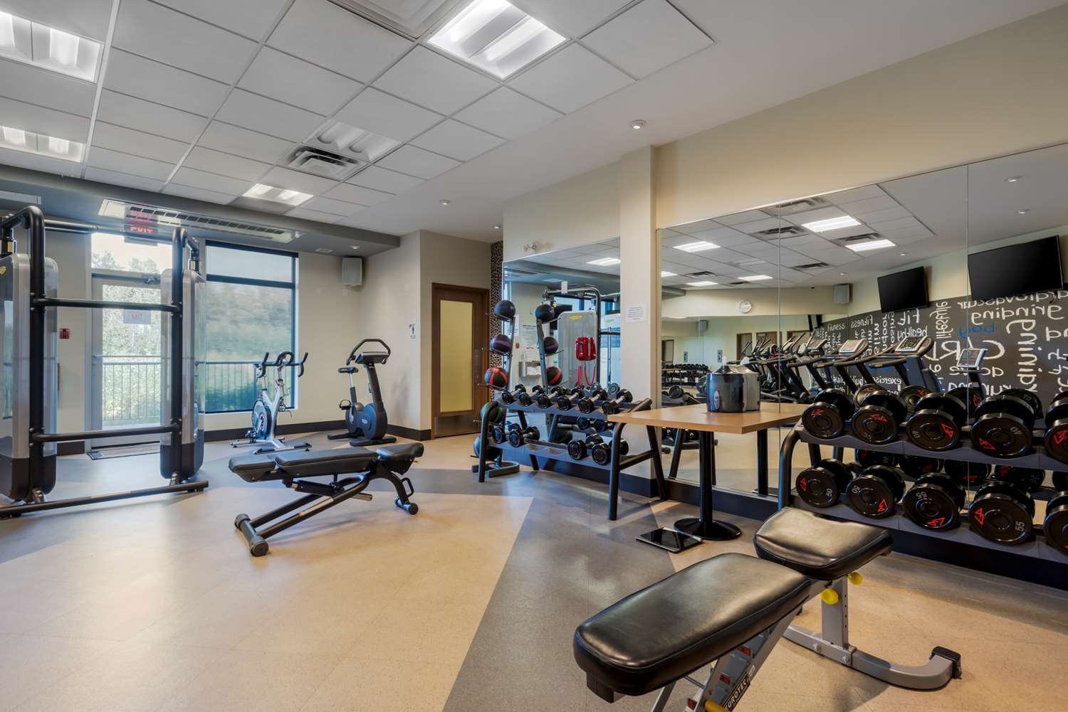 Best Western Plus Sawridge Suites 6/11
