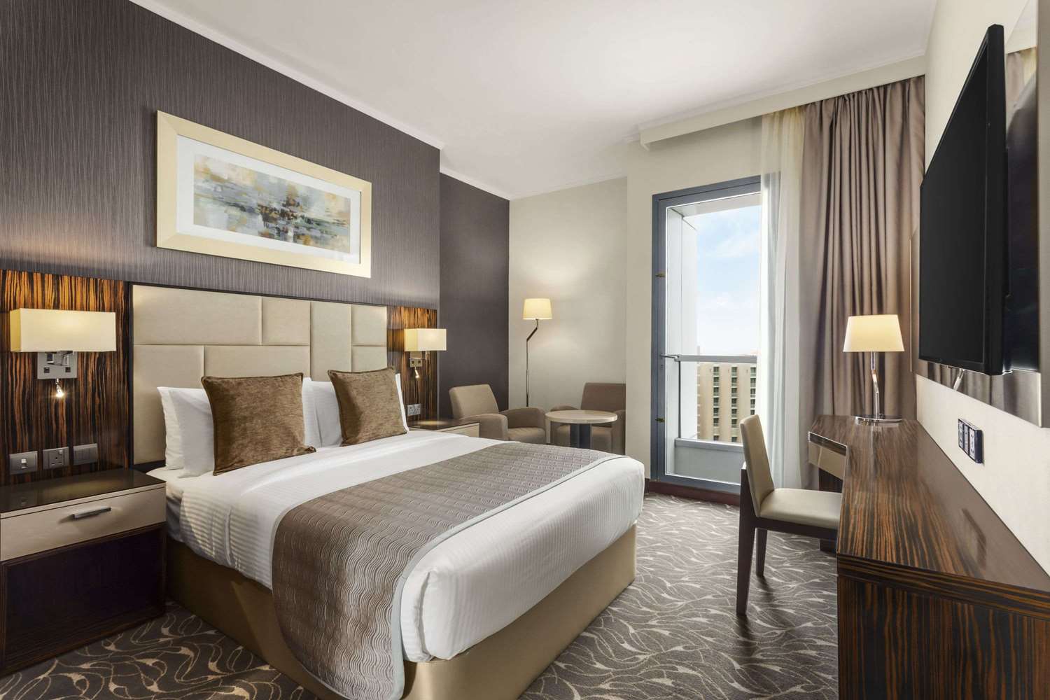 Hawthorn Suites by Wyndham Abu Dhabi City Centre 5/20
