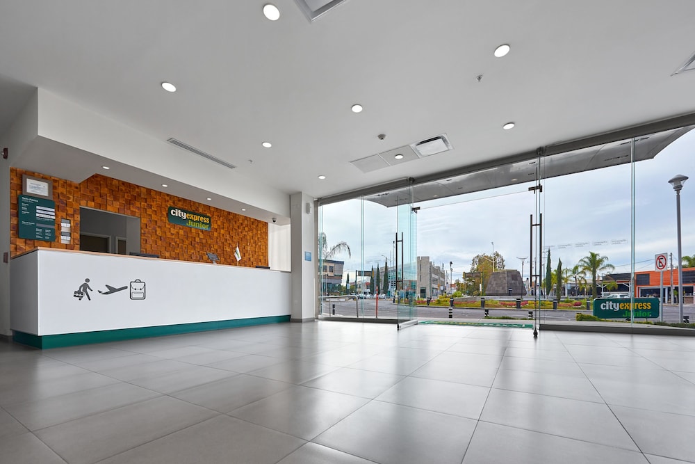 City Express Junior by Marriott Aguascalientes Centro 10/46