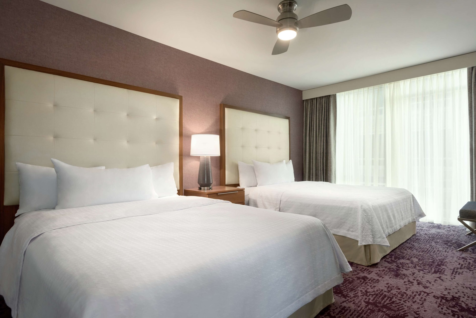 SUITE, 2 QUEEN BEDS, CORNER, ACCESSIBLE