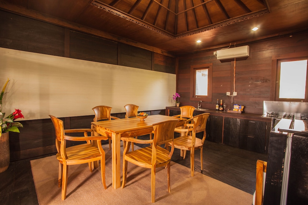 The Kawan Jimbaran Villa 17/50