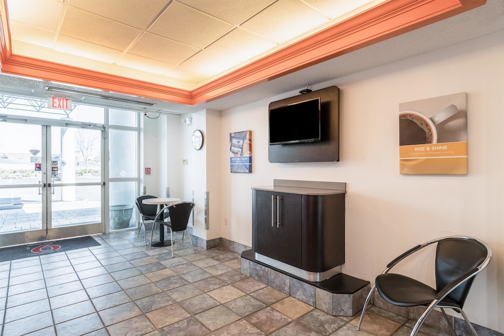 Motel6 Newport, TN 30/40