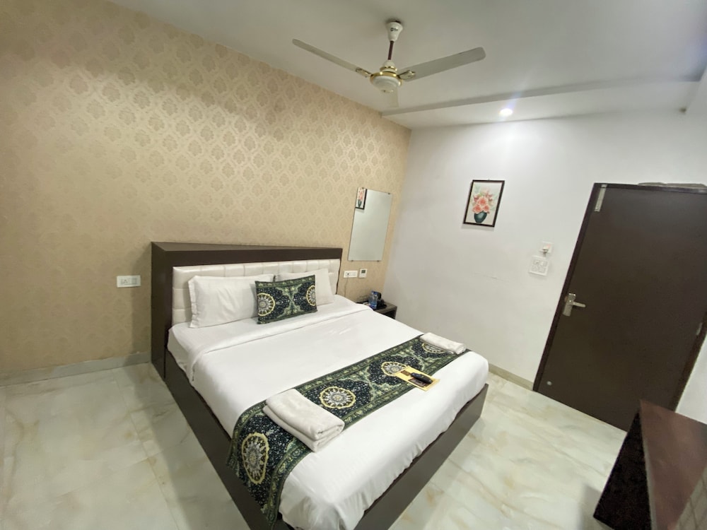 Hotel Tamanna - 50 Meter from Golden Temple 30/50