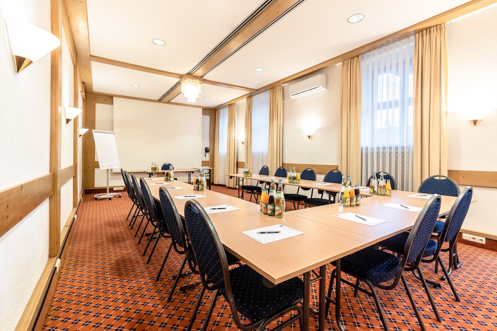 Hotel Sauerlacher Post 41/50
