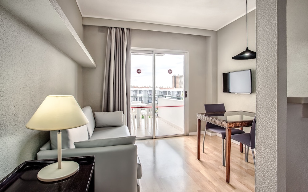 Apartamentos Hg Tenerife Sur 23/50