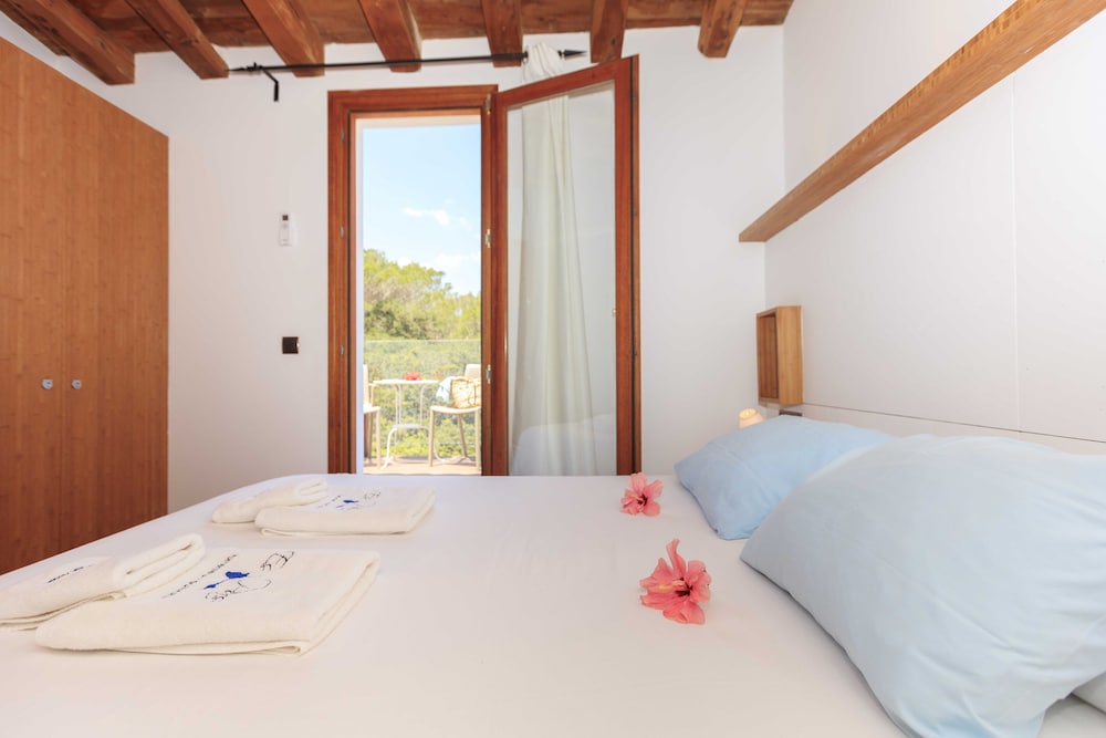Es Pas Formentera Agroturismo 15/50