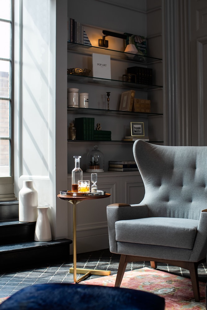 Kimpton Hotel Palomar Philadelphia 48/83