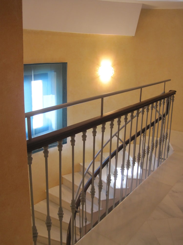 La Casa De La Trinidad 32/50