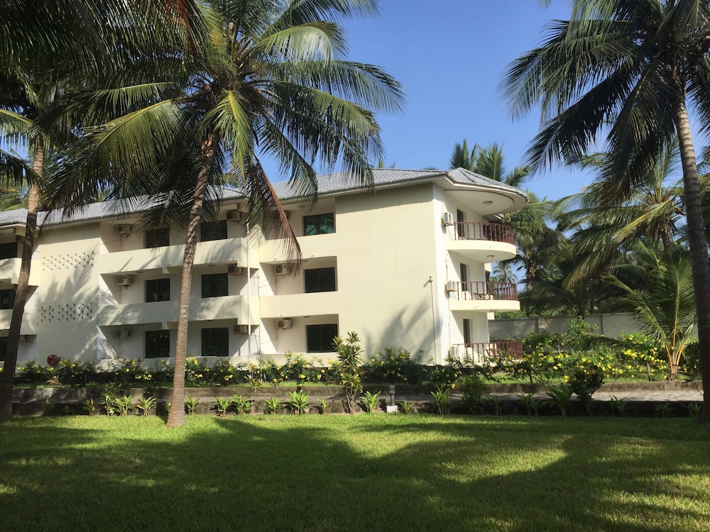 Oceanic Bay Hotel and Resort in BAGAMOYO
