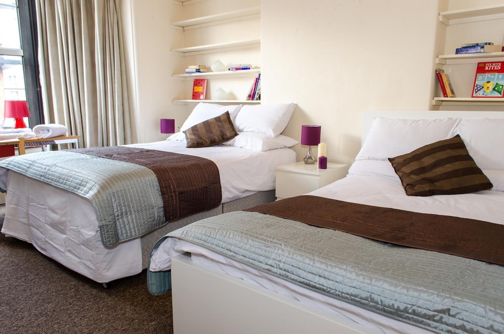 Campbell S Guest House 22/50