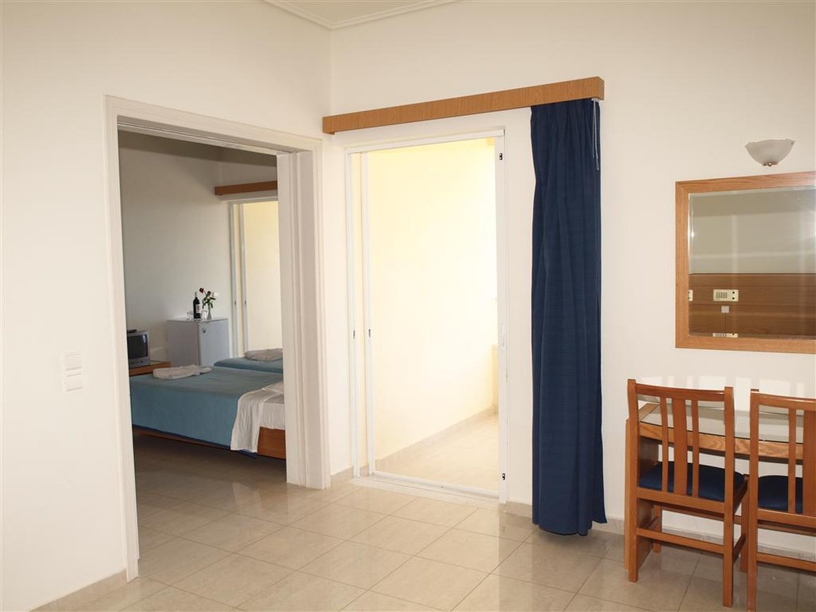 Eleftheria Hotel 29/42