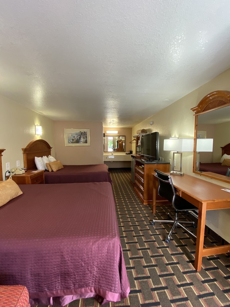 Knights Inn Punta Gorda 24/38