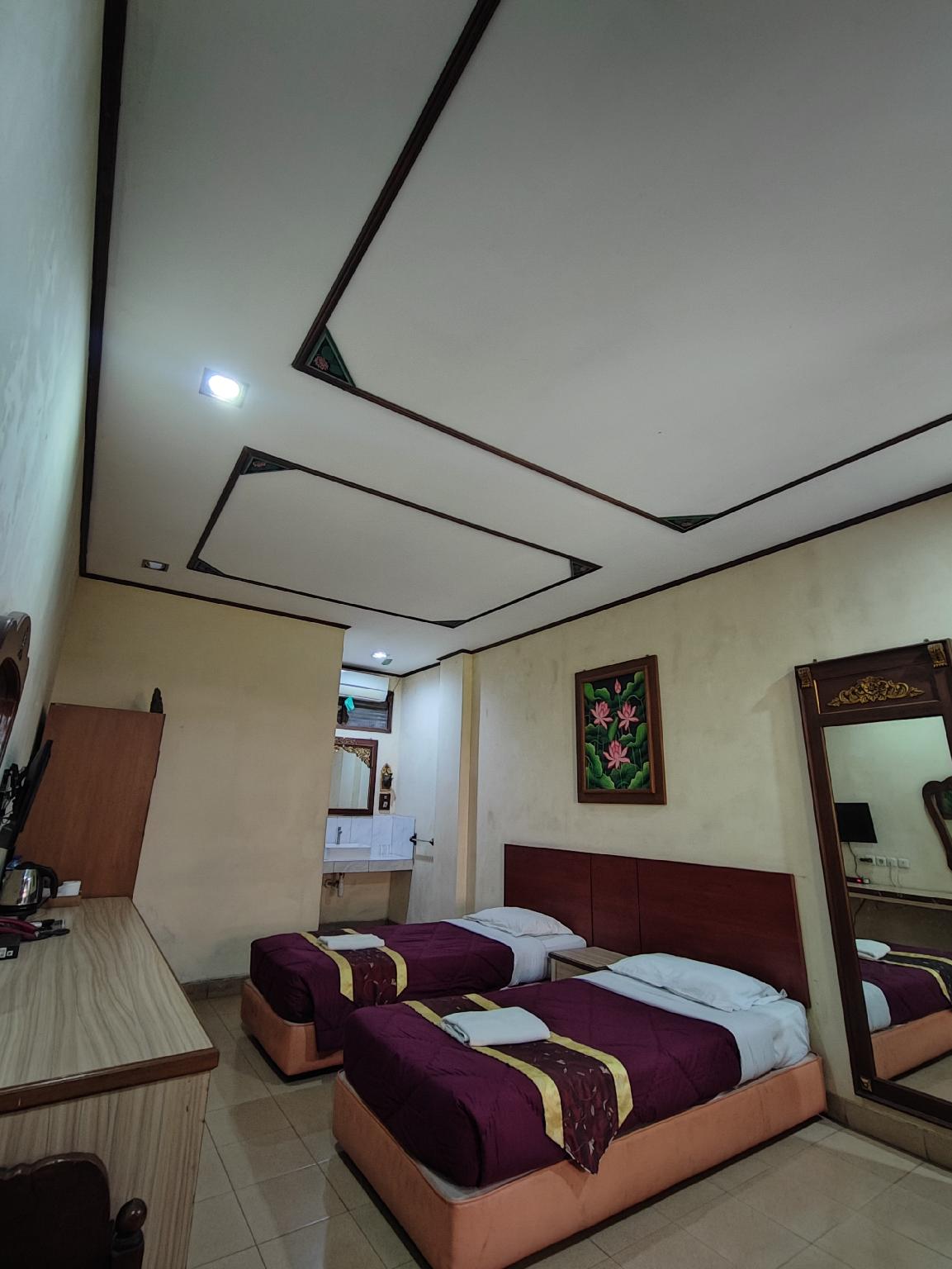 Taman Teratai Hotel 17/50
