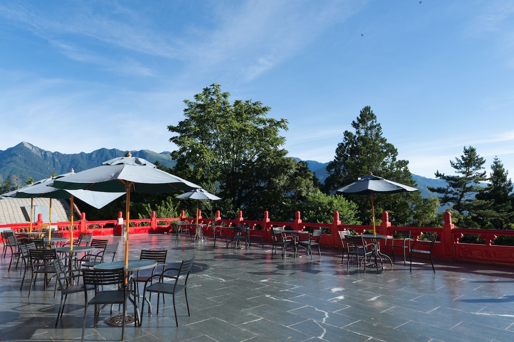 Lishan Guest House 46/49