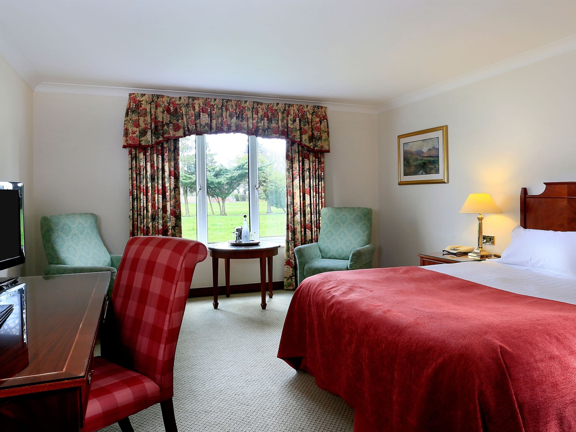 STANDARD, KING BED